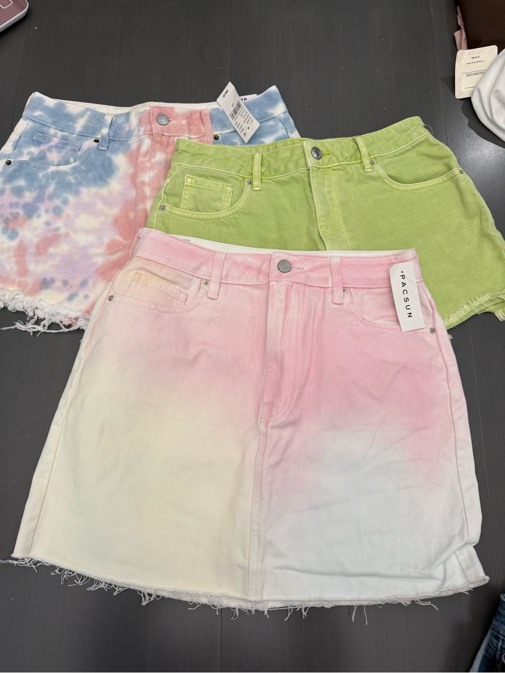 PacSun lot size 18 Pink Ombre Denim Skirt. 2 pr shorts